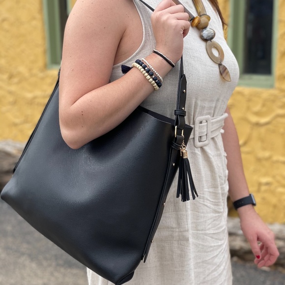 NWT Black Tassel Handbag Tote Bag - Picture 1 of 3